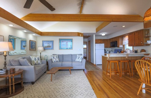 Manahawkin House | Mallard Island home