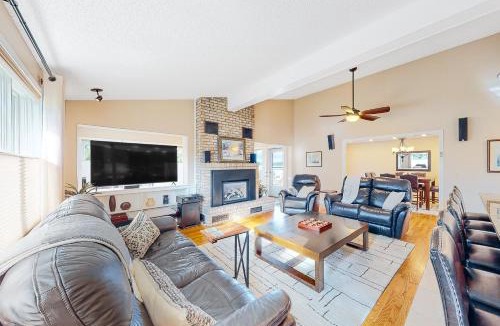 Colchester House | Malletts Bay Getaway