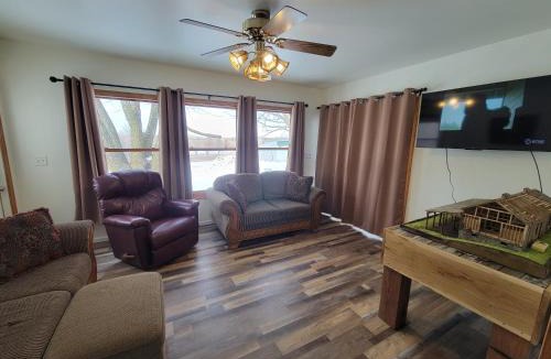 Chariton House | Mallory Estate