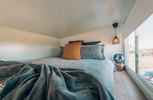 Freemans Reach House | Malniri Park by Tiny Away