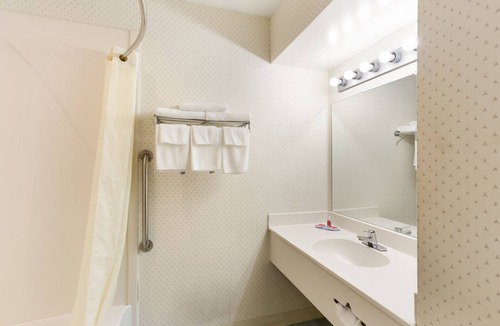 Whippleville Hotel | Malone Inn