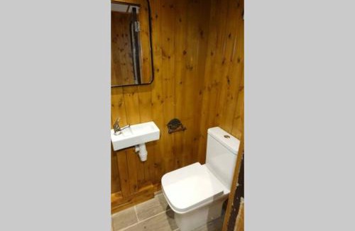 Forsbrook House | Malthouse Farm Cottage Carriage