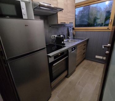 Cesson-Sevigne Apartment | Malzenn