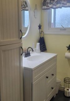 Clark's Harbour Bed & Breakfast | Mama`s By The Sea B&B