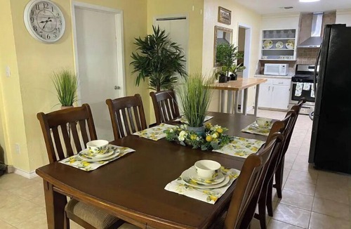 Pharr House | Mama’s home