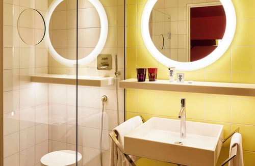 Les Chalets - Saint-Aubin - Saint-Etienne Hotel | Mama Shelter Toulouse