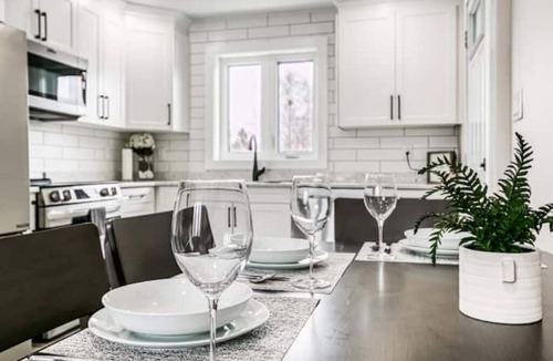 Sudbury Apartment | Mama T's Oasis