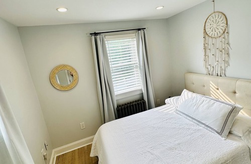 Mamaroneck Apartment | Mamaroneck-Entire 2 bb aApartment-WD-Parking