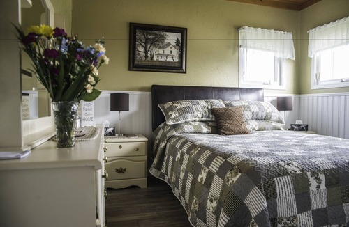 Clark's Harbour Bed & Breakfast | Mamas by the sea B&B