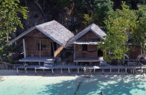 Kri House | Mambetron Homestay, Kri Island, Raja Ampat