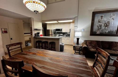 Mammoth Lakes House | Mammoth Lakes Crestview Condo #50