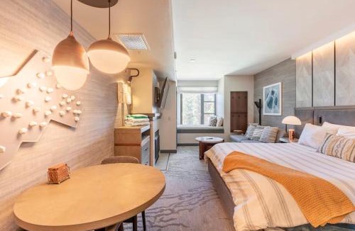 Mammoth Lakes Resort | Mammoth Monache Resort