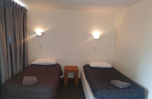 Mana Hotel | Mana Motel