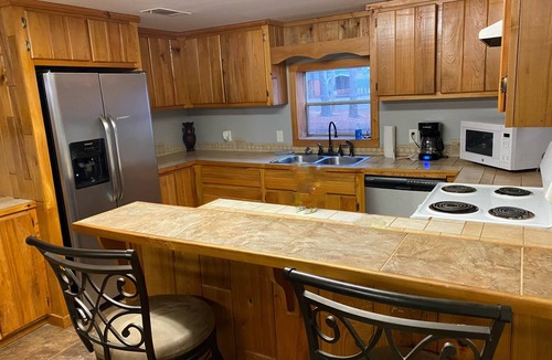 Negreet Cabin | Managers Cabin 55 at Tranquility Bay Resort