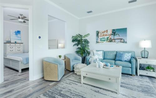 Cape Harbour Apartment | Manatee Suite 3 Funky Fish House at Cape Harbour