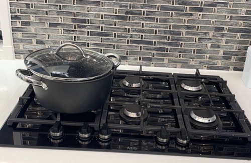 Cheetham Hill House | Manchester - 1 bed- Garden - Parking