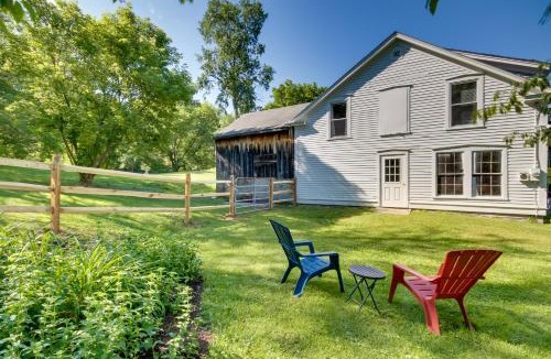 Manchester Center Apartment | Manchester Center Retreat w/Mtn View, Near Skiing