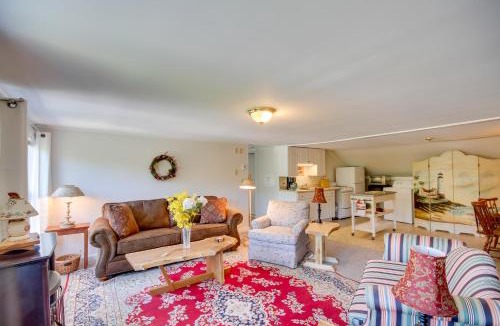 Manchester Center Apartment | Manchester Center Retreat w/Mtn View, Near Skiing