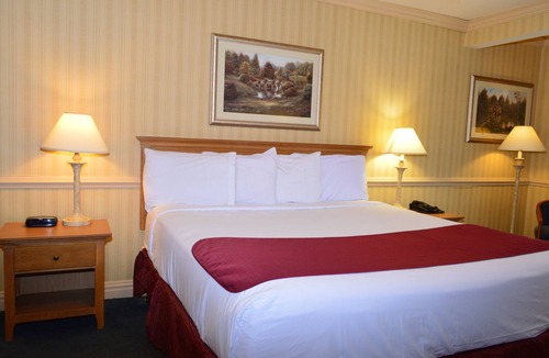 Manchester Hotel | Manchester Inn and Suites