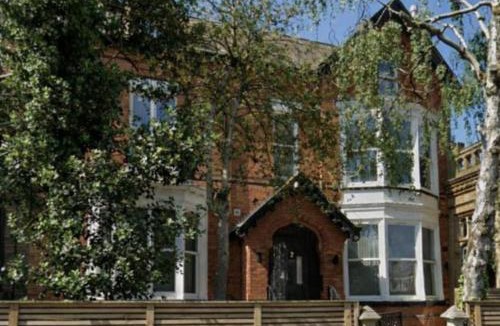 Withington Apartment | Manchester Resort