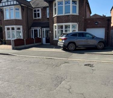 Urmston House | Manchester Victoria House