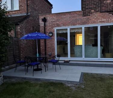 Urmston House | Manchester Victoria House