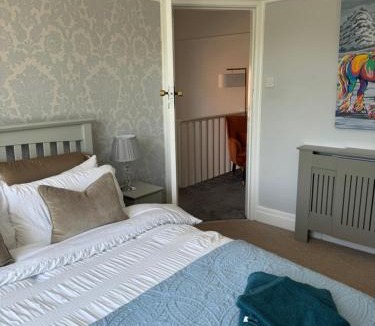 Urmston House | Manchester Victoria House