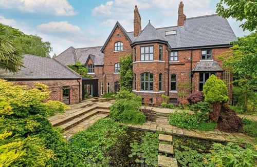 High Legh House | Manchester, Victorian Mansion, Cheshire