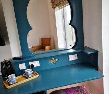 Saint Gennys House | Mandalay