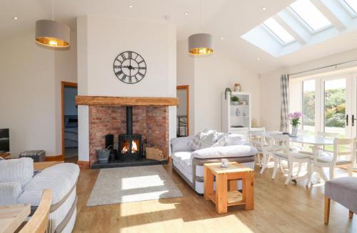 Melton Mowbray House | Mandarin Cottage