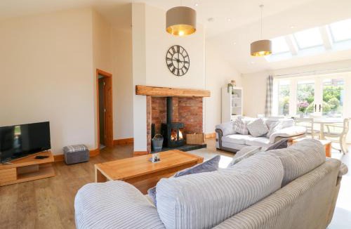 Melton Mowbray House | Mandarin Cottage
