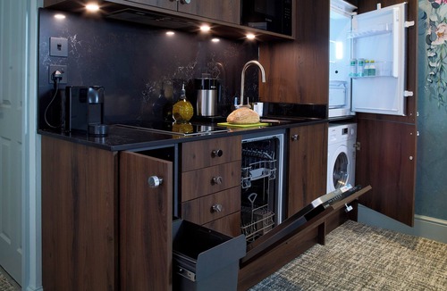 Guildford Hotel | Mandolay Hotel Guildford