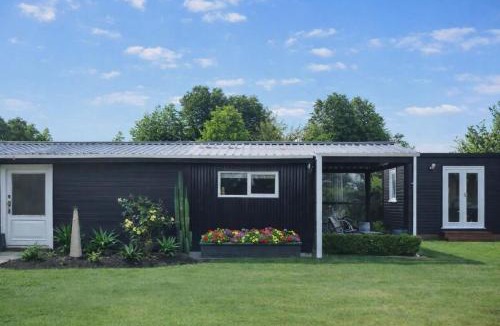 Pirongia House | Mangapiko Cabin