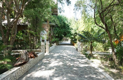 Bira Resort | Mangga Lodge