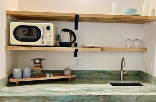 Kailua-Kona Bed & Breakfast | Mango Sunset Bed and Breakfast
