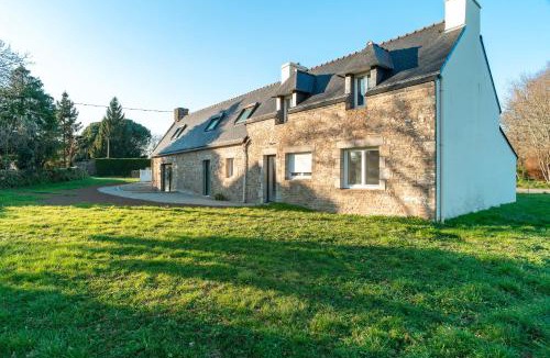 Plumergat House | Mangoero
