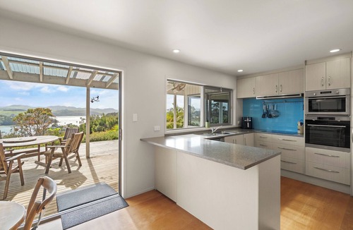 Coopers Beach House | Mangonui Ridge Retreat