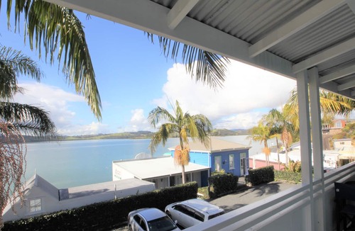 Mangonui Hotel | Mangonui Waterfront Apartments Motel