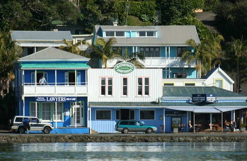 Mangonui Hotel | Mangonui Waterfront Apartments Motel