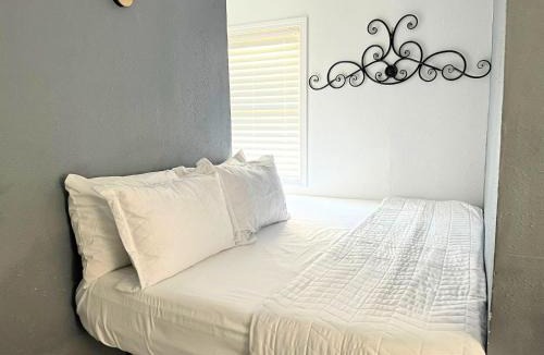Bayou St. John Apartment | Mangosteen