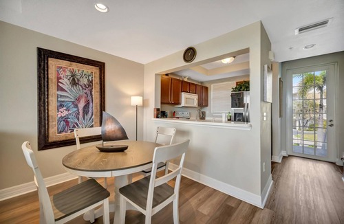 Ruskin House | Mangrove Point Townhome
