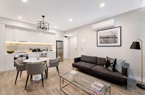 Glen Iris Apartment | Manhattan Apartments - Glen iris