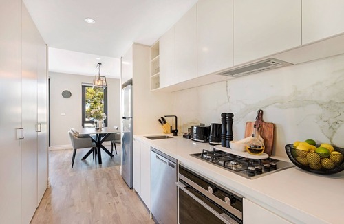 Notting Hill Apartment | Manhattan Apt Notting Hill 2 bed standard