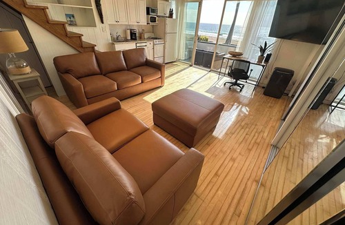 El Porto Apartment | Manhattan Beach Beachfront On The Strand