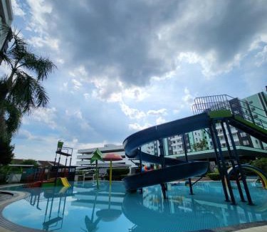 Kampung Kuala Pari Apartment | Manhattan Condominium Ipoh