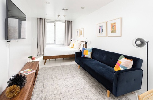 Midtown East Apartment | Manhattan loft Studio located Midtown NYC! #403