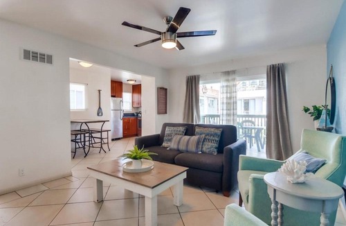 Central Mission Beach Apartment | Manhattan Shores 3 Apts