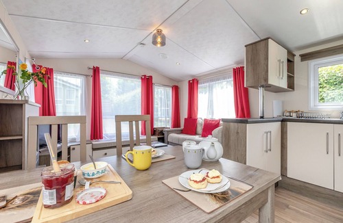 Longnor House | Manifold Caravan Pet Friendly