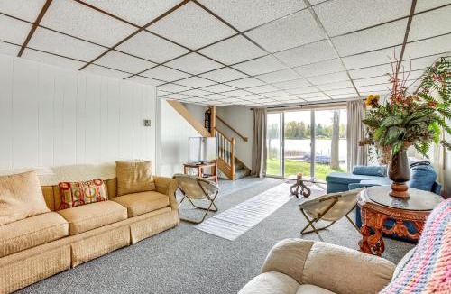 Baldwin House | Manistee Forest Retreat Group-Friendly Lake House