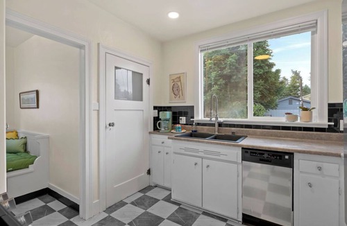 Manito House | Manito Craftsman with Fire Pit